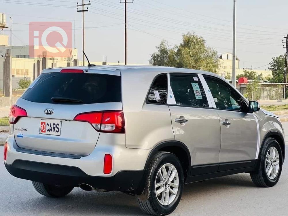 كيا سورينتو